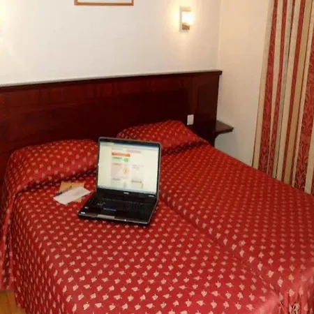 מלון De Opera פריז