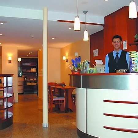 Отель De Opera Париж