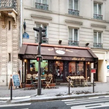 De Opera Отель 2*