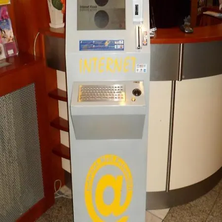 De Opera Otel 2*
